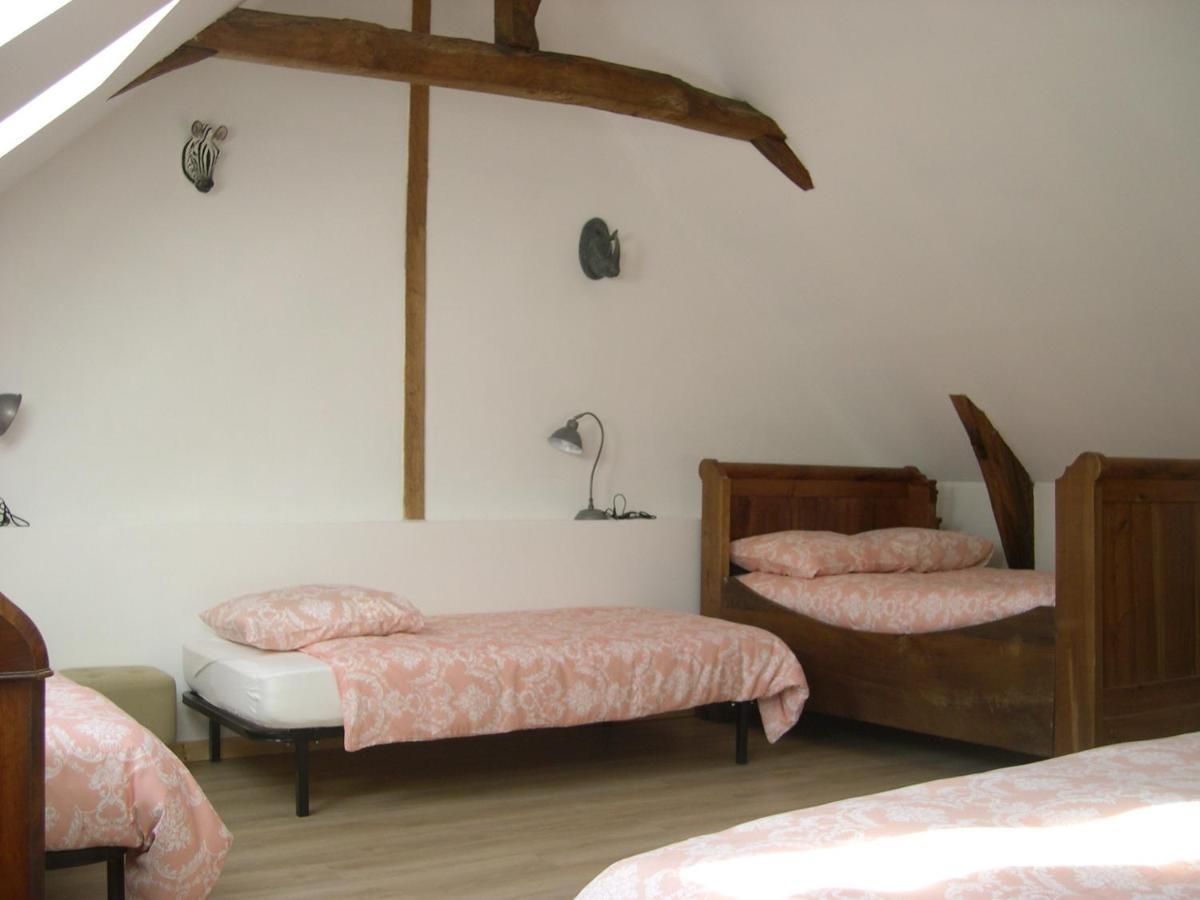 L'Ancien Prieure Bed & Breakfast Saint-Jean-de-la-Motte Екстериор снимка