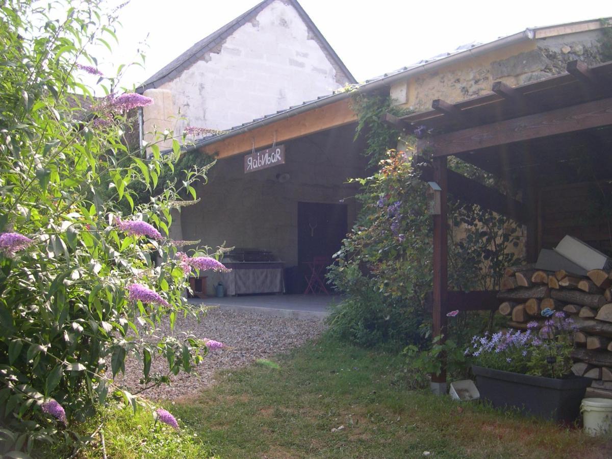 L'Ancien Prieure Bed & Breakfast Saint-Jean-de-la-Motte Екстериор снимка