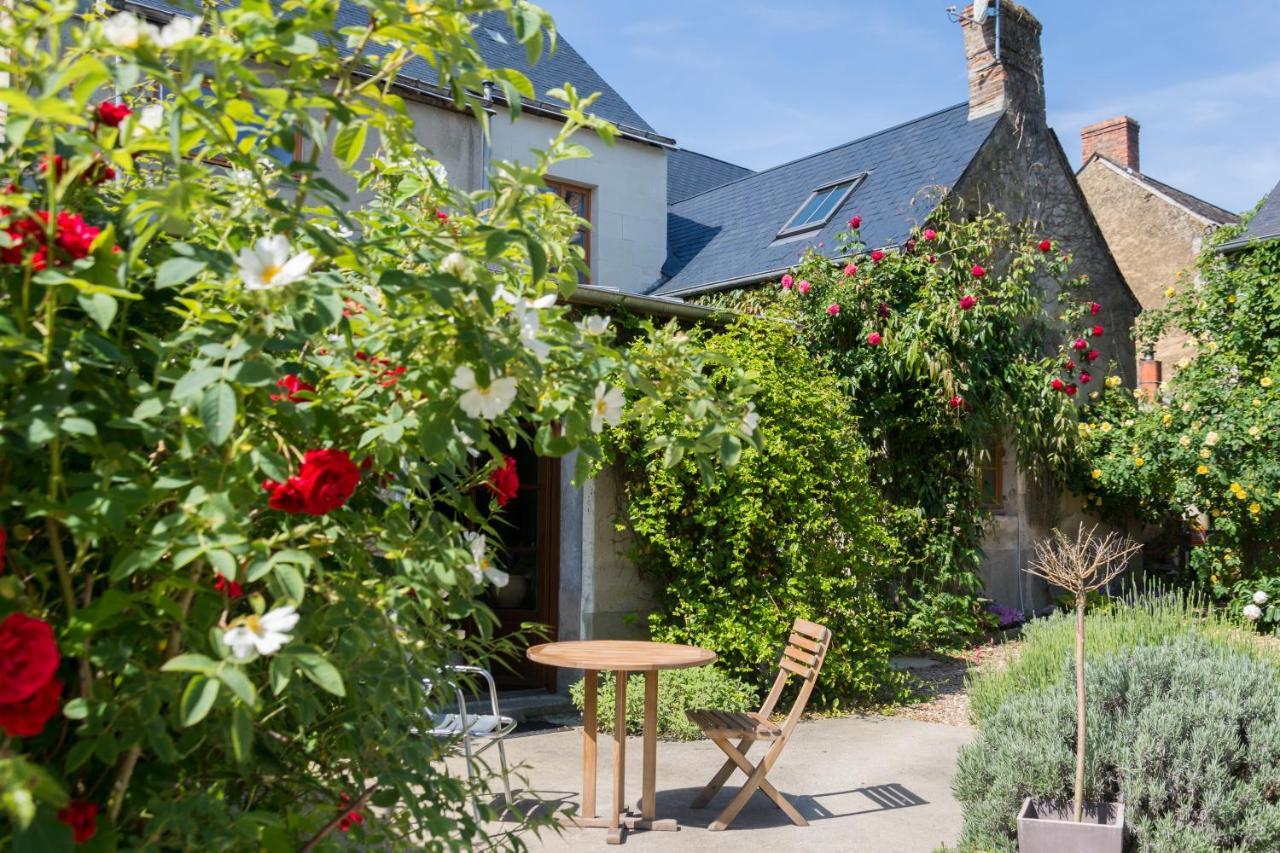 L'Ancien Prieure Bed & Breakfast Saint-Jean-de-la-Motte Екстериор снимка